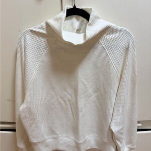 Alo waffle weekend escape mock neck XS